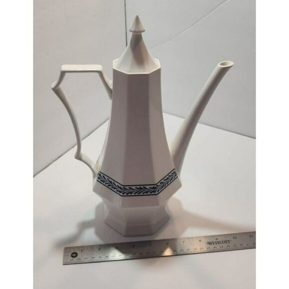 Vtg Independence Ironstone Castleton Japan Coffee Pot With Lid "Blue Tulip" - Picture 14 of 14